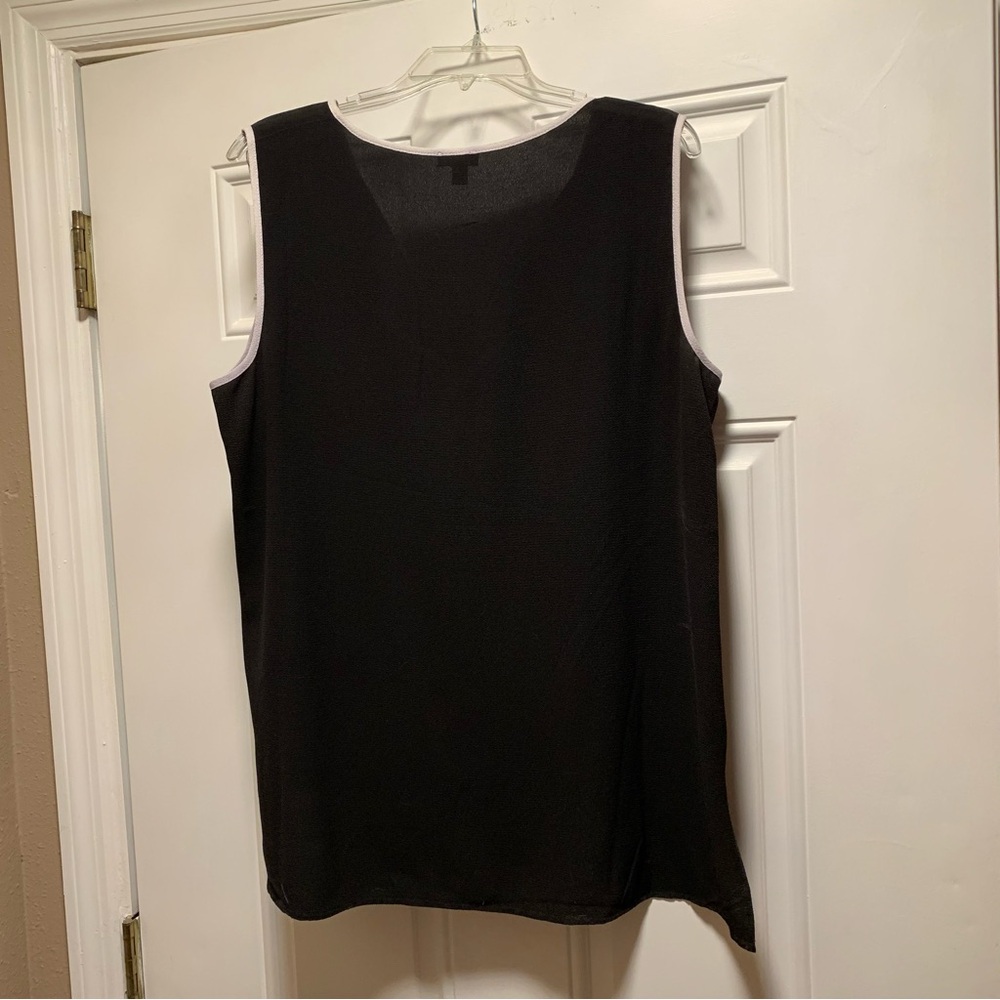 Spense Asymmetrical Black and White Tank Top - Picture 3 of 4